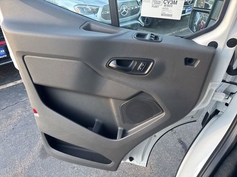 New 2026 Ford Transit 250 148 Medium Roof w/ Exterior Upgrade Package RWD image 45