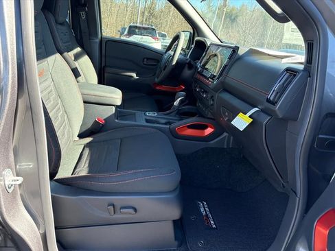 New 2026 Nissan Frontier PRO-4X image 19