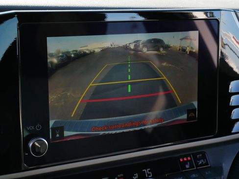 Certified 2025 Toyota Camry SE w/ Convenience Package image 30