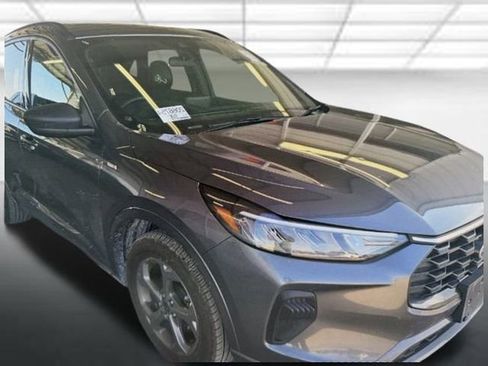Used 2024 Ford Escape ST-Line image 1