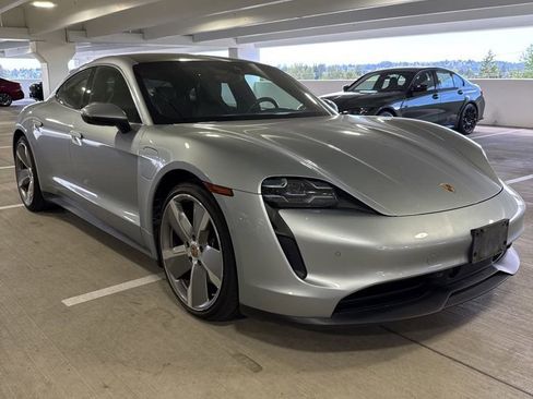 Used 2020 Porsche Taycan 4S AWD/4WD image 3