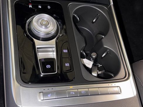 New 2026 Kia Carnival EX image 29