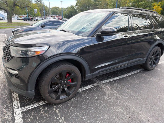 Used 2023 Ford Explorer ST w/ Technology Package AWD/4WD image 1