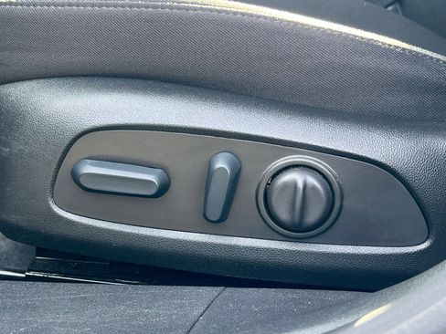 Used 2023 Chevrolet Malibu LT w/ Driver Confidence Package image 24