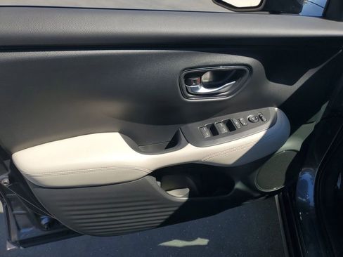 Certified 2026 Honda HR-V LX image 19