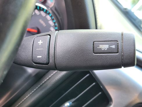 Used 2016 Chevrolet Silverado 1500 LTZ Z71 w/ LTZ Plus Package AWD/4WD image 13