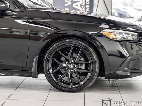 Used 2024 Honda Civic Sport image 11