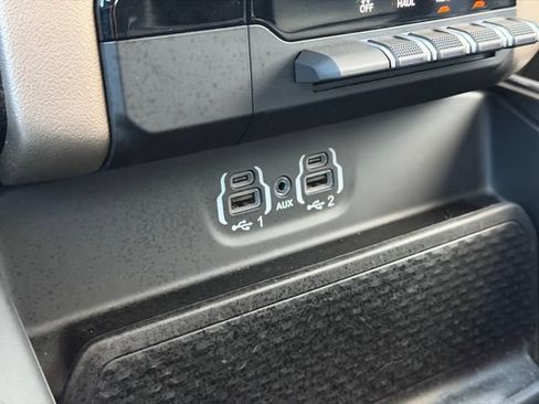 Used 2020 RAM 1500 Laramie AWD/4WD image 31