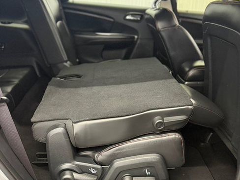 Used 2017 Dodge Journey GT w/ Driver Convenience Group AWD/4WD image 17