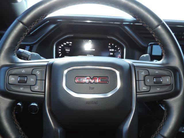 Used 2024 GMC Sierra 1500 AT4 w/ Technology Package AWD/4WD image 29
