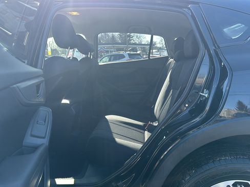 Used 2023 Subaru Crosstrek 2.0i image 17