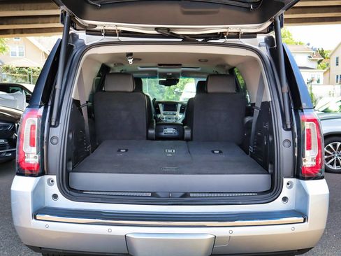 Used 2019 GMC Yukon Denali w/ Open Road Package AWD/4WD image 60