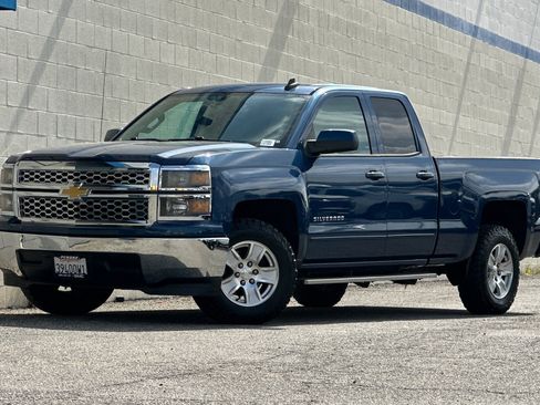 Certified 2015 Chevrolet Silverado 1500 LT RWD image 8