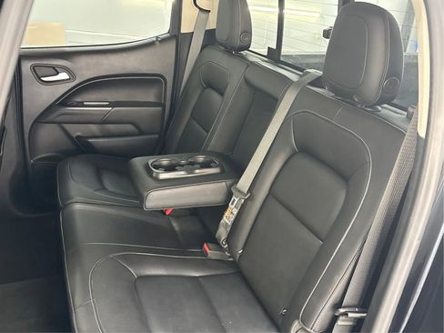 Used 2018 Chevrolet Colorado ZR2 image 14