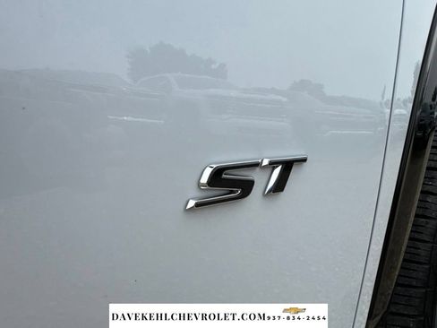 Used 2026 Buick Enclave Sport Touring w/ Power Package AWD/4WD image 53