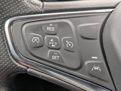 Used 2023 Chevrolet Malibu LT image 21