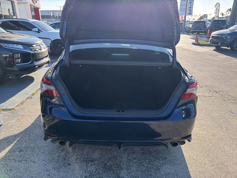 Used 2021 Toyota Camry XSE FWD image 9
