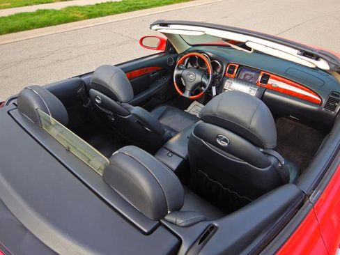 Used 2004 Lexus SC 430 Convertible RWD image 35
