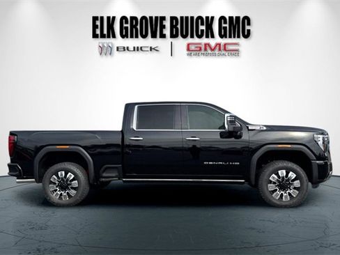 New 2026 GMC Sierra 2500 Denali w/ Denali Reserve Package image 3