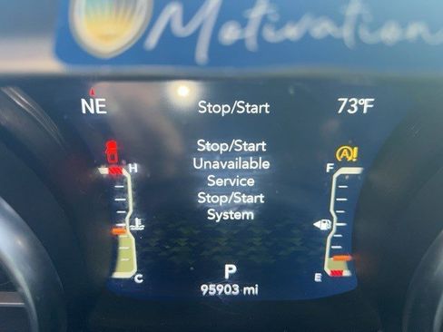 Used 2021 Jeep Gladiator Willys image 9