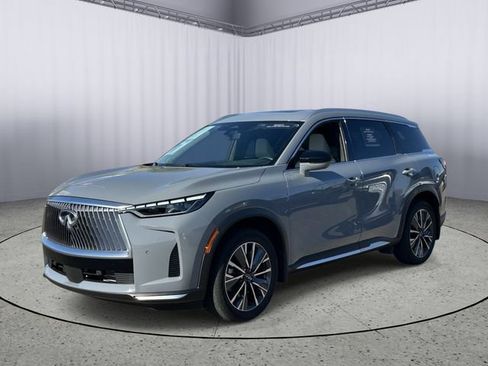 Certified 2026 INFINITI QX60 Luxe w/ Family Package FWD image 2