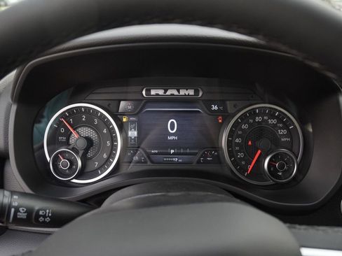 New 2026 RAM 1500 4x4 Crew Cab image 14