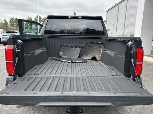 Used 2024 Toyota Tacoma SR5 image 27