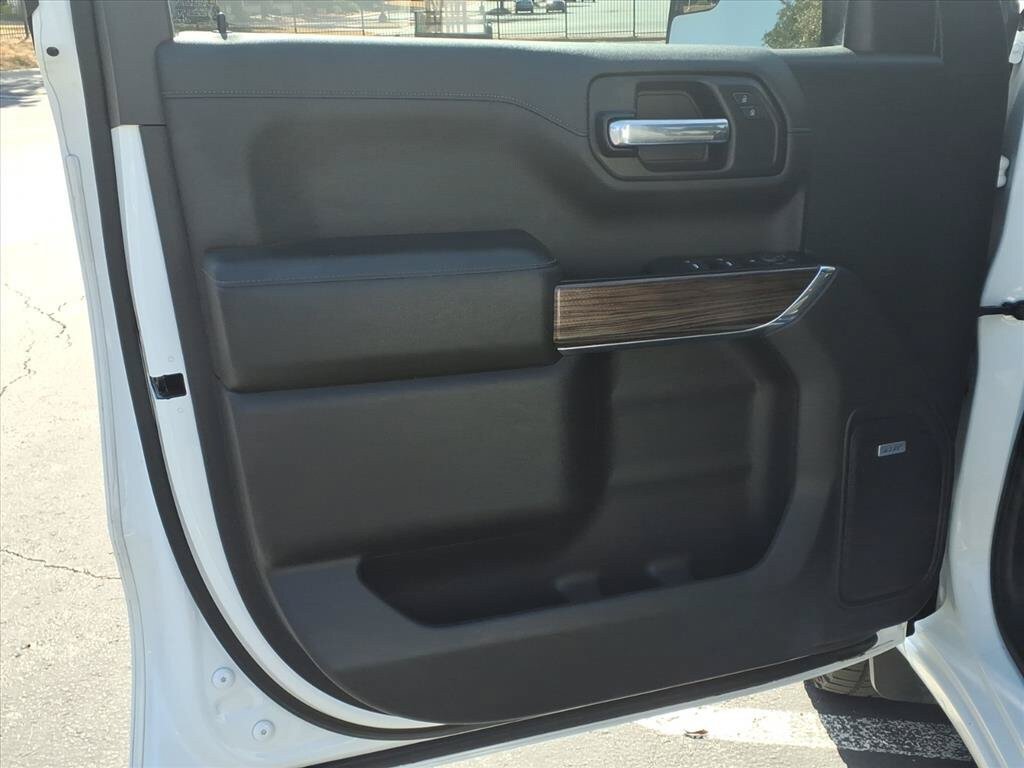 Used 2020 Chevrolet Silverado 1500 RST AWD/4WD image 18
