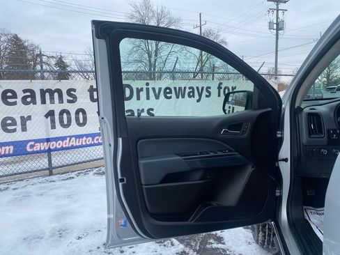 Used 2017 Chevrolet Colorado Z71 image 14
