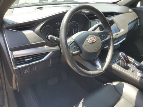 Certified 2023 Cadillac XT4 Premium Luxury FWD image 19