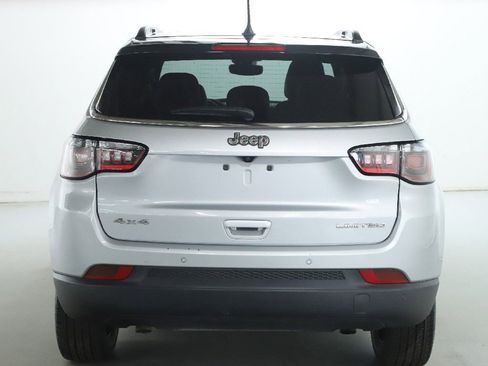 Used 2025 Jeep Compass Limited AWD/4WD image 41