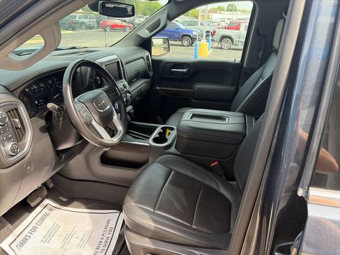 Used 2022 GMC Sierra 1500 SLT w/ SLT Premium Plus Package AWD/4WD image 9
