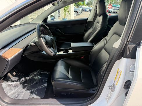 Used 2019 Tesla Model 3 Mid Range RWD image 20