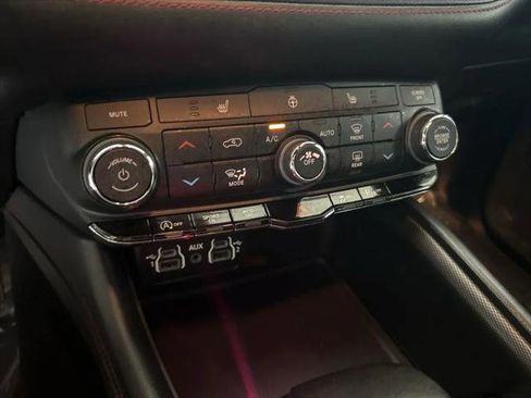 Certified 2023 Dodge Durango GT AWD/4WD image 43