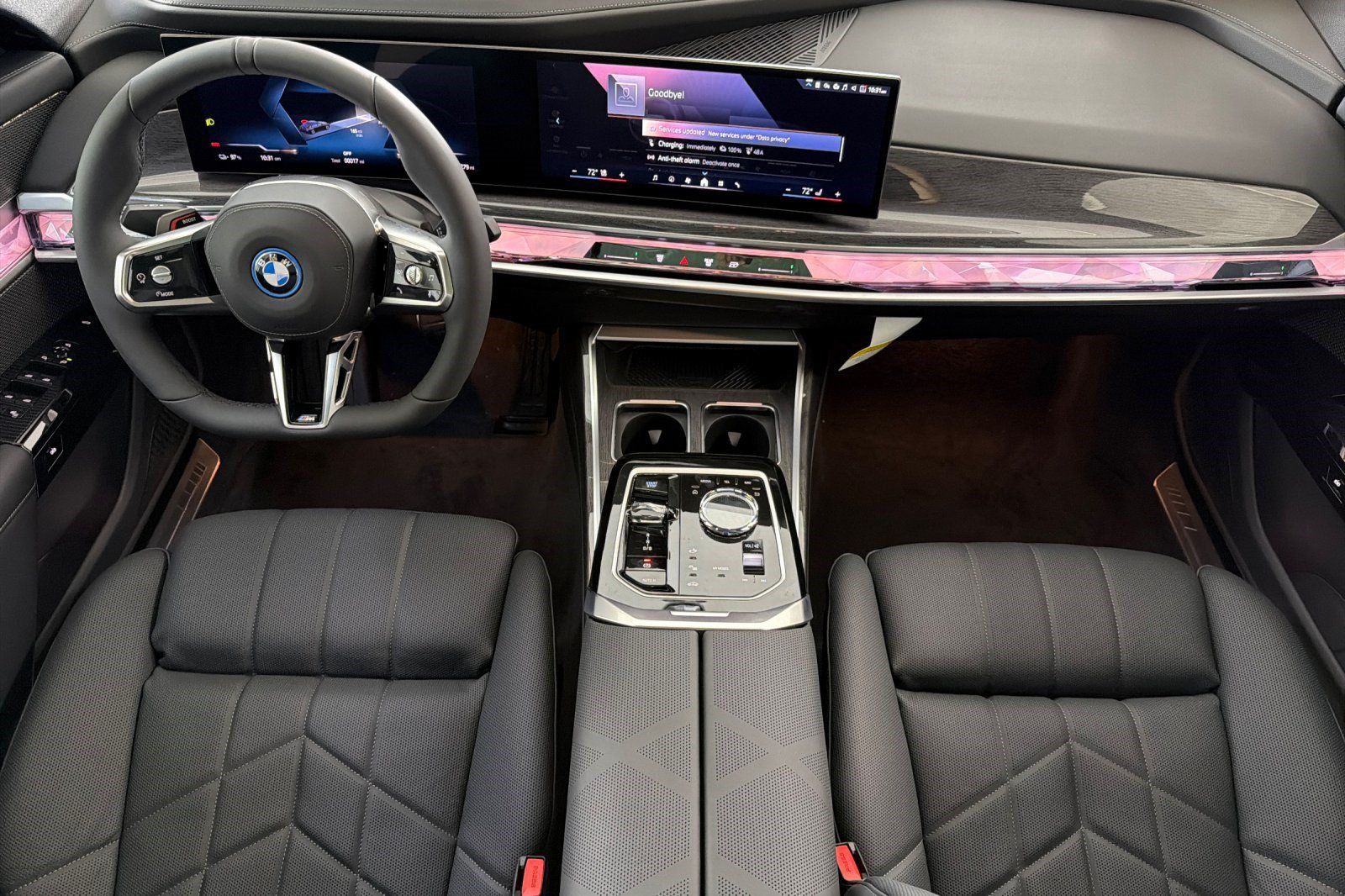 Used 2026 BMW i7 eDrive50 w/ M Sport Package RWD image 15