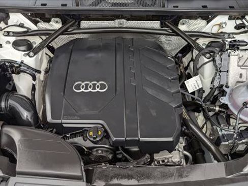 Used 2023 Audi Q5 2.0T Premium Plus w/ Premium Plus Package AWD/4WD image 32