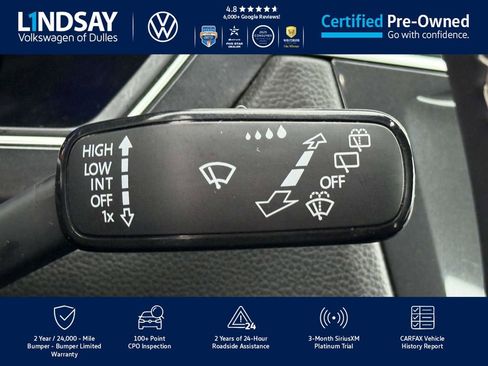 Certified 2022 Volkswagen Tiguan SE image 24