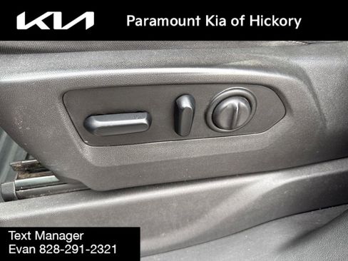 Used 2019 Chevrolet Silverado 1500 LT w/ All-Star Edition image 21