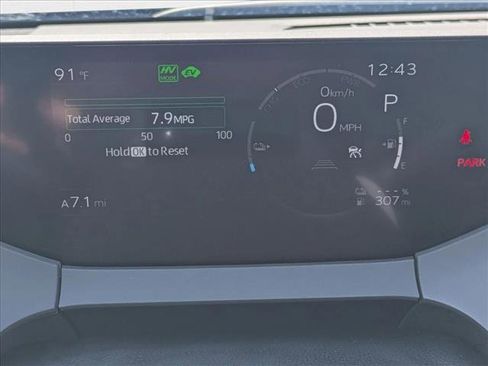 New 2026 Toyota Prius Plug-In Hybrid FWD image 11
