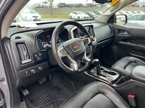 Used 2018 GMC Canyon SLT w/ Driver Alert Package image 16