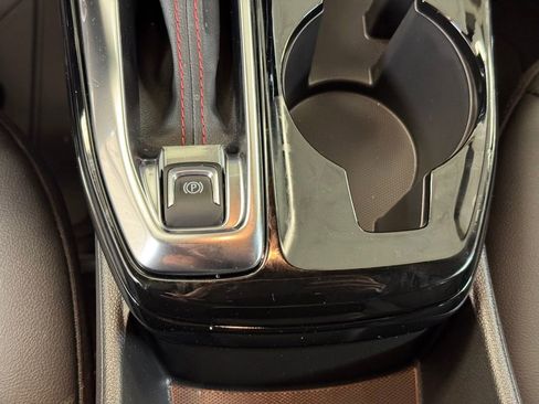 New 2026 Chevrolet Trax RS w/ Sunroof Package image 34