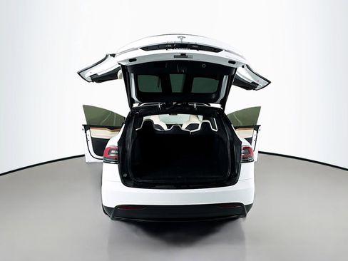 Used 2020 Tesla Model X Long Range AWD/4WD image 28