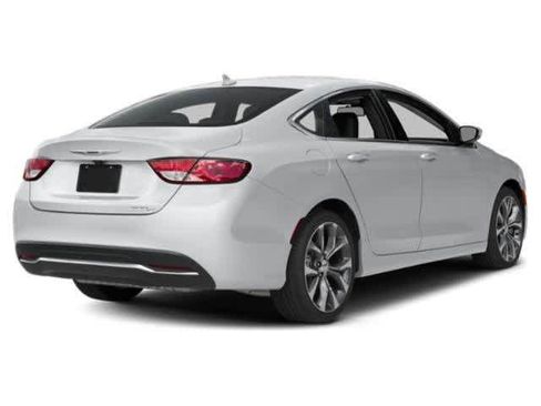 Used 2015 Chrysler 200 C FWD image 2
