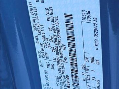 New 2025 Ford Bronco Base image 17