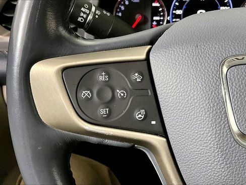 Used 2021 GMC Acadia Denali w/ Denali Technology Package image 18
