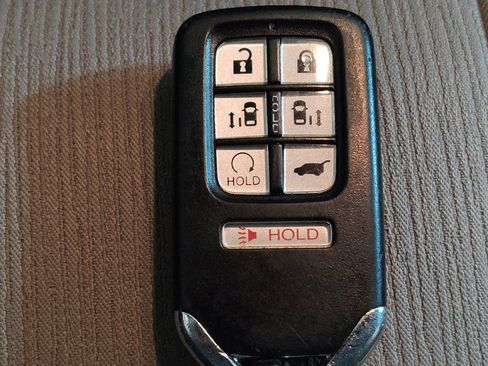 Used 2019 Honda Odyssey EX image 32