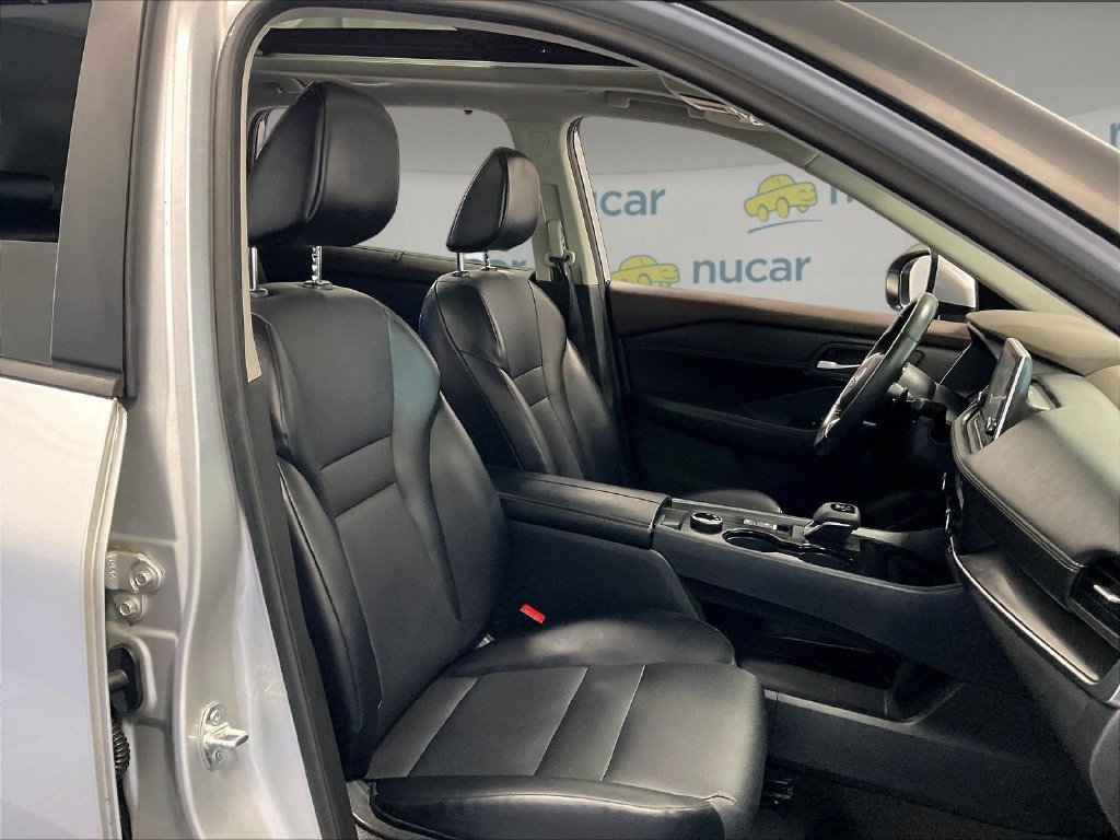 Certified 2023 Nissan Rogue SV w/ SV Premium B Package AWD/4WD image 11
