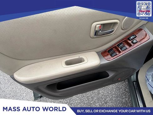 Used 2006 Toyota Highlander Limited image 16