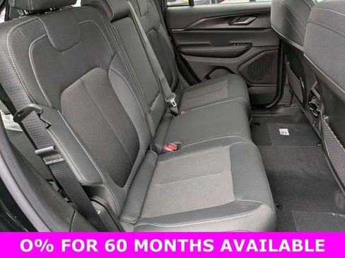 New 2025 Jeep Grand Cherokee Laredo w/ Luxury Tech Group I image 26