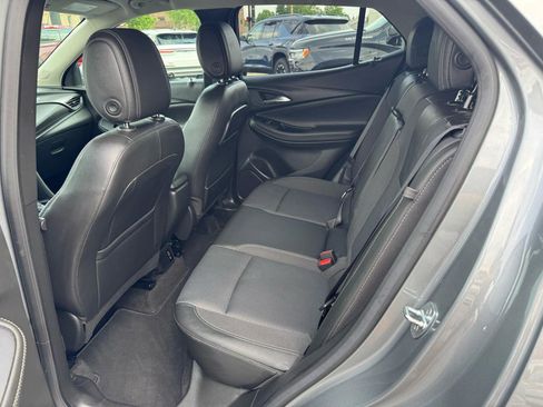 Used 2023 Buick Encore GX Select w/ Sport Touring Package FWD image 9